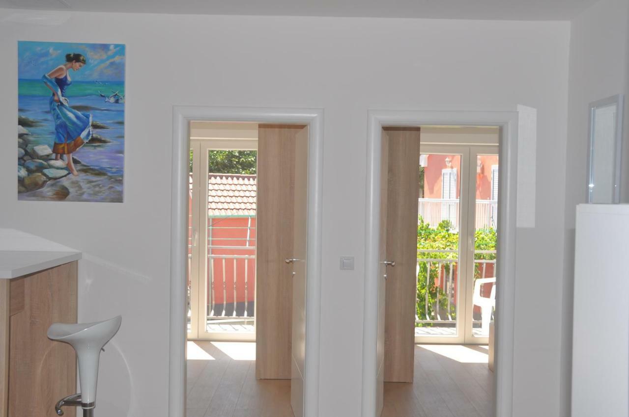 Anna Apartment Маріна Екстер'єр фото