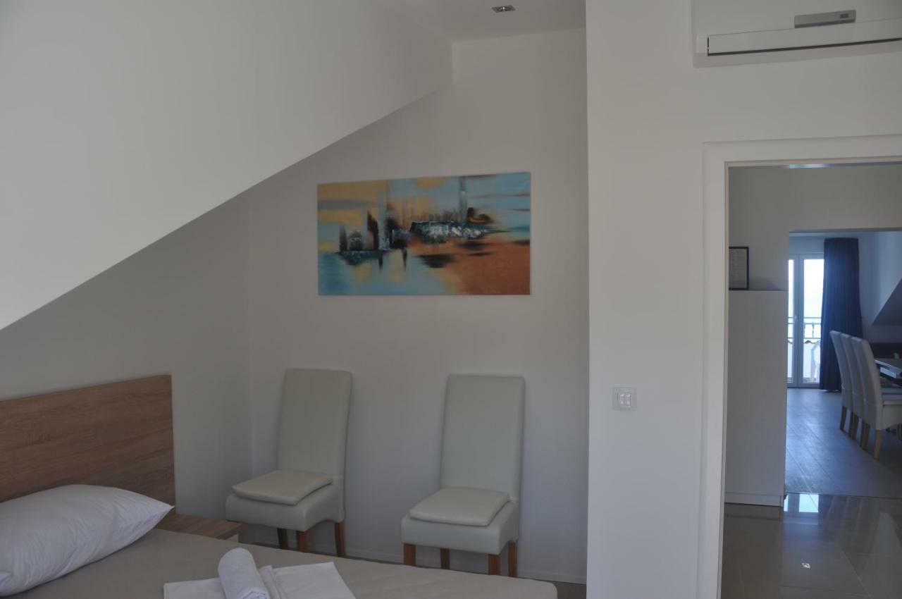 Anna Apartment Маріна Екстер'єр фото