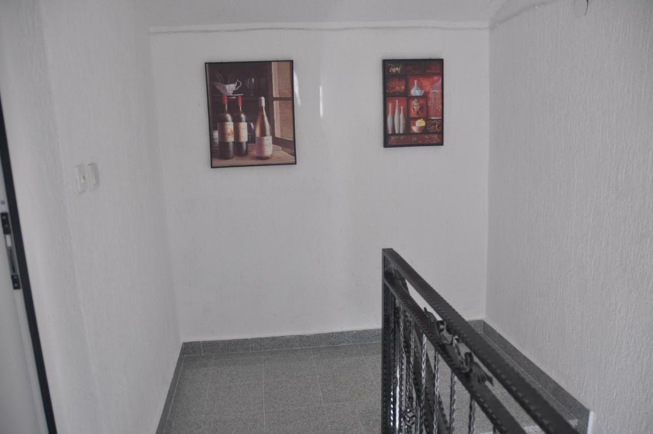 Anna Apartment Маріна Екстер'єр фото